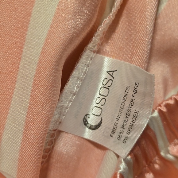 COSOSA Pink Shorts - Picture 2 of 2